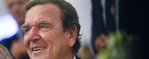 Бивши немачки канцелар Герхард Шредер - Sputnik Србија