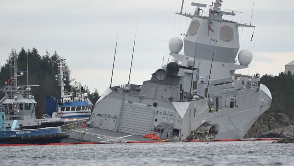 Norveški brod Helga Ingstad nakon sudara sa tankerom - Sputnik Srbija