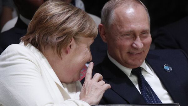 Ангела Меркел и Владимир Путин - Sputnik Србија