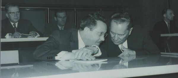 Едвард Кардењ и Јосип Броз Тито - Sputnik Србија