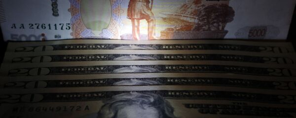 Ruska rublja i američki dolar - Sputnik Srbija