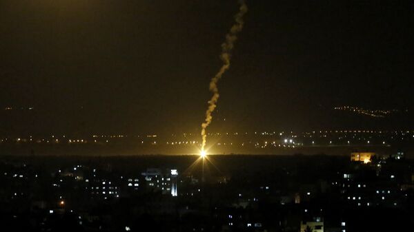 Izraelska vojska granatira Pojas Gaze - Sputnik Srbija