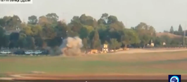 Палестинска ракета погађа израелски војни аутобус (видео) - Sputnik Србија