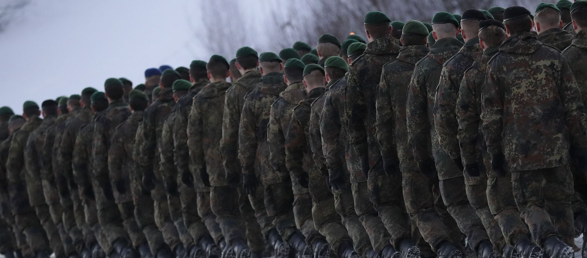 Солдаты 122-ого пехотного батальона Бундесвера направляются на место службы в Литву в рамках расширения военного присутствия НАТО - Sputnik Србија, 1920, 14.04.2021