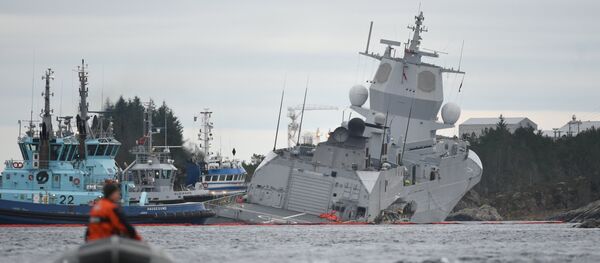 Норвешка фрегата Хелга Ингстад Норвешка фрегата Хелга Ингстад - Sputnik Србија