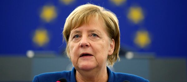 Немачка канцеларка Ангела Меркел обраћа се Европском парламенту у Стразбуру - Sputnik Србија