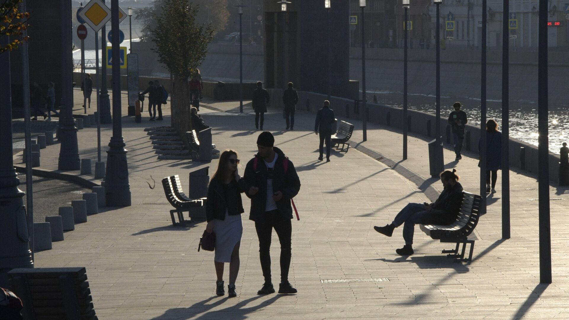 Moskva Moskva - Sputnik Srbija, 1920, 25.12.2024