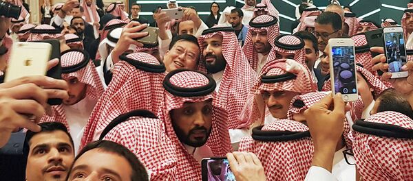 Саудијски принц Михамед на арапском Давосу - Sputnik Србија