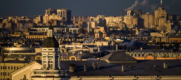 Поглед на Кунсткамеру са Исакијевске цркве у Санкт Петербургу - Sputnik Србија