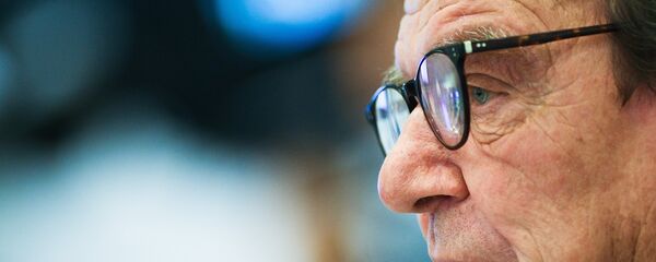 Председник Савета директора компаније Норд стрим 2 и бивши немачки канцелар Герхард Шредер - Sputnik Србија