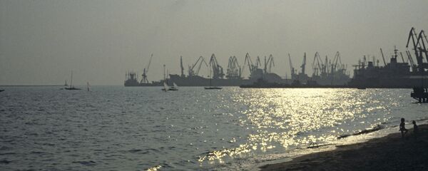 Morska luka Berdjansk u Azovskom moru Morska luka Berdjansk u Azovskom moru - Sputnik Srbija