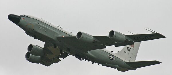 Američki izviđački avion Boing RC-135V Američki izviđački avion Boing RC-135V - Sputnik Srbija
