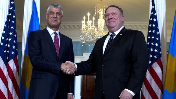 Predsednik tzv. Kosova Hašim Tači i američki državni sekretar Majk Pompeo nakon sastanka u Vašingtonu - Sputnik Srbija