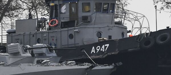 Украјински брод заплењен у Керчком мореузу - Sputnik Србија