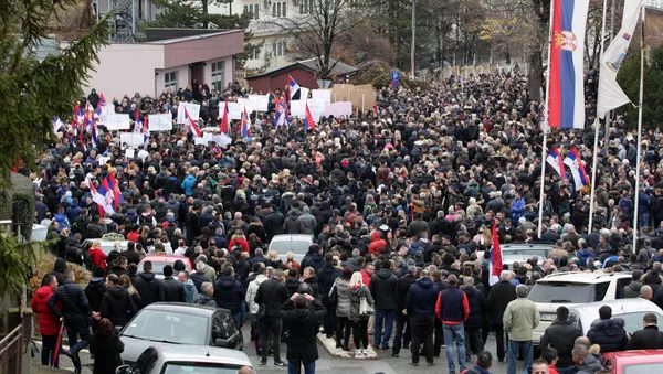 Протест Срба у Косовској Митровици - Sputnik Србија