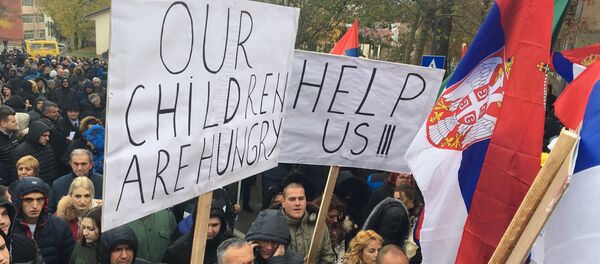 Protest u Kosovskoj Mitrovici - Sputnik Srbija