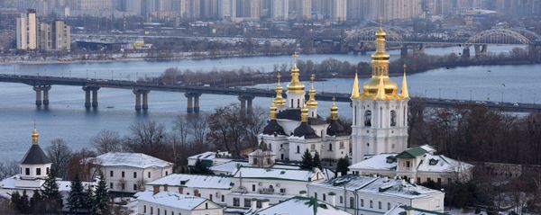 Кијевско-Печерска лавра у Кијеву Кијевско-Печерска лавра у Кијеву - Sputnik Србија
