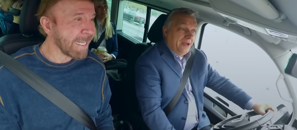 Виктор Орбан и Чак Норис - Sputnik Србија