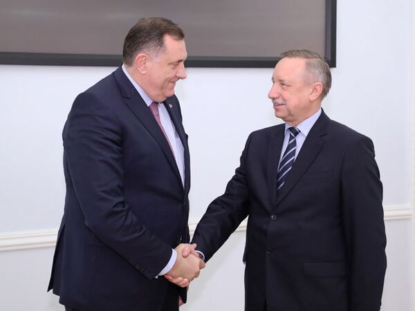 Milorad Dodik i Aleksandar Begalov Milorad Dodik i Aleksandar Begalov - Sputnik Srbija