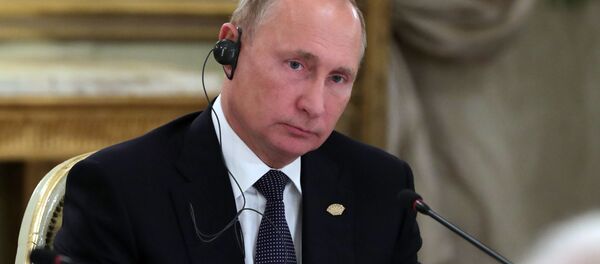 Президент РФ Владимир Путин на саммите Группы двадцати G20 в Буэнос-Айресе - Sputnik Србија