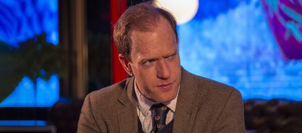 Timoti Les - Sputnik Srbija