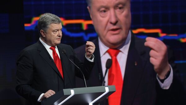 Президент Украины Петр Порошенко во время выступления в эфире украинского телеканала ICTV - Sputnik Србија