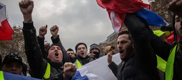 Protesti „žutih prsluka“ u Parizu - Sputnik Srbija