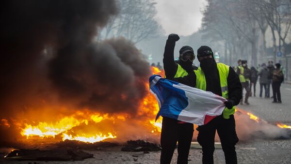 Protesti „žutih prsluka“ u Parizu - Sputnik Srbija