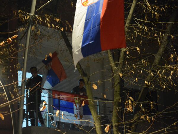 Симболички одговор Албанцима из Јужне Митровице - Sputnik Србија