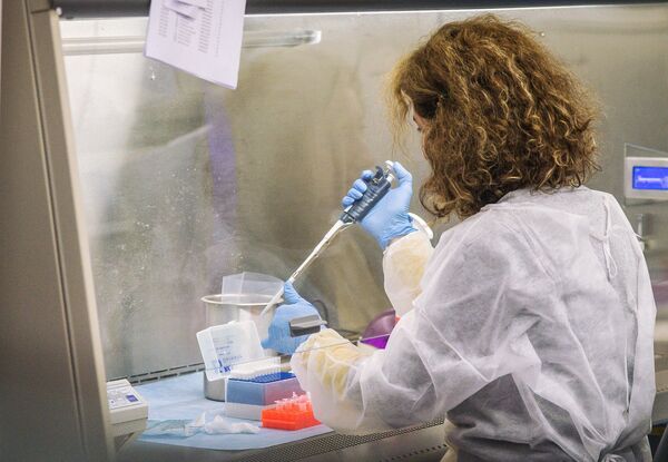 „Бог нека вас чува ако ово проради”: Стручњак открио истину о биолабораторији САД у Одеси /видео/ - Sputnik Србија