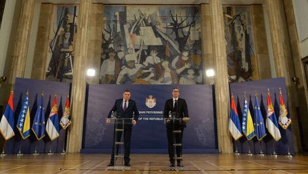 Milorad Dodik i Aleksandar Vučić - Sputnik Srbija