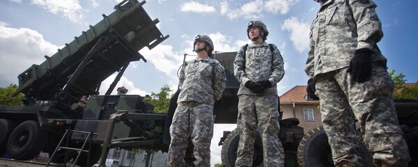 Američki vojnici pored lansirnog protivraketnog sistema Patriot u Poljskoj - Sputnik Srbija