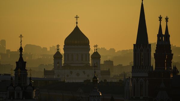 Поглед на храм Христа Спаситеља у Москви - Sputnik Србија