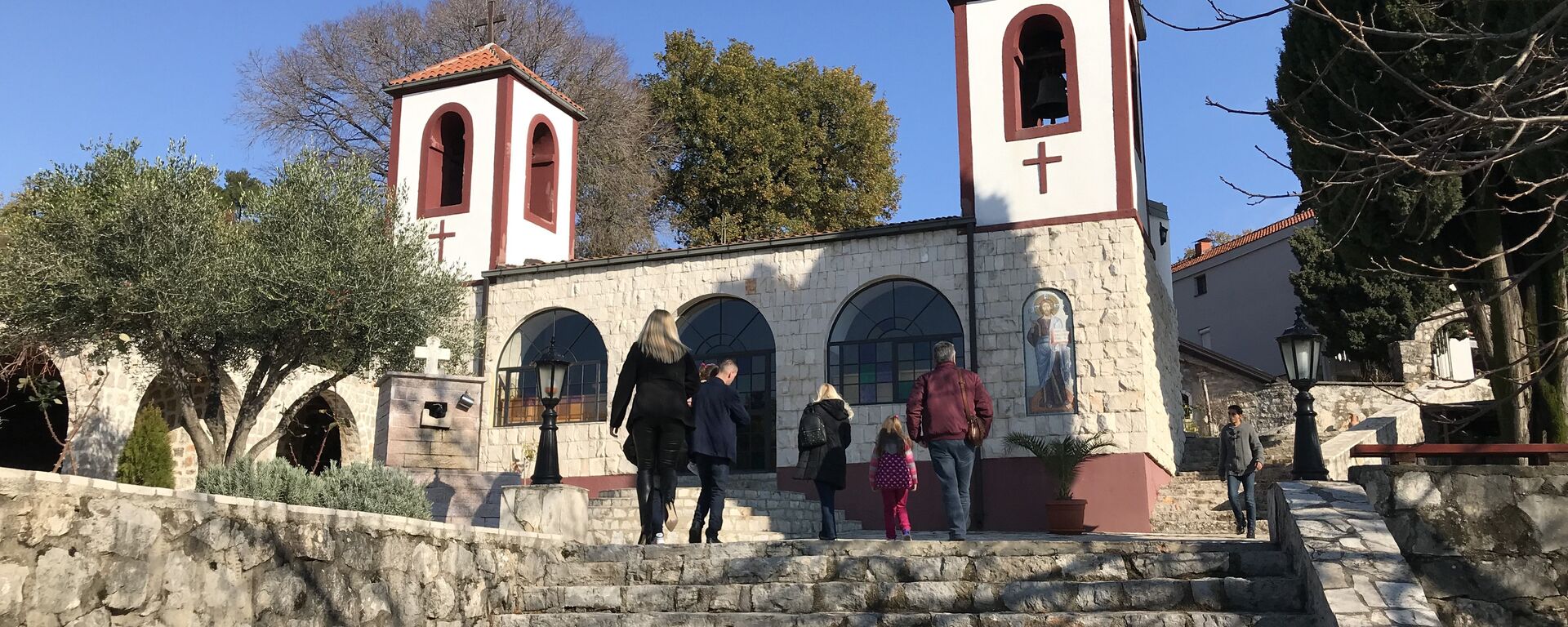 Манастир Дајбабе у близини села по коме је добио име, код Подгорице - Sputnik Србија, 1920, 21.10.2022