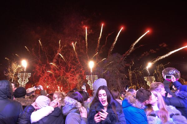 Дочек Нове године у Београду - Sputnik Србија