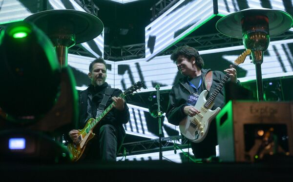 Бајага и инструктори - Sputnik Србија