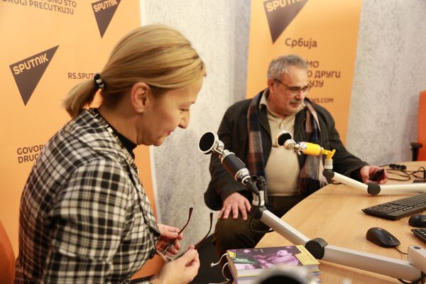 Михајло Пантић у студију Спутњика Србија са уредницом Орбите културе Дејаном Вуковић Михајло Пантић у студију Спутњика Србија са уредницом Орбите културе Дејаном Вуковић - Sputnik Србија