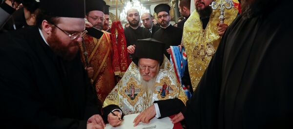 Patrijarh Vartolomej potpisuje tomos za ukrajinsku crkvu - Sputnik Srbija