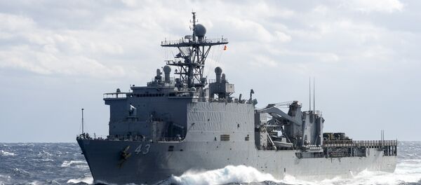 Američki desantni brod Fort Mekhenri Američki desantni brod Fort Mekhenri - Sputnik Srbija