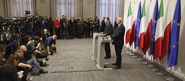 Italija i Poljska Italija i Poljska - Sputnik Srbija