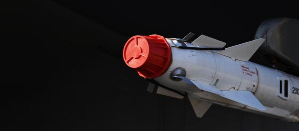 Ракета ваздух-ваздух Р-73, једна од наследница Р-27 Ракета ваздух-ваздух Р-73, једна од наследница Р-27 - Sputnik Србија