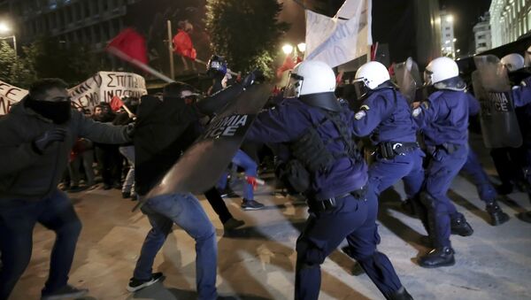 Sukobi demonstranata i policije u Atini - Sputnik Srbija