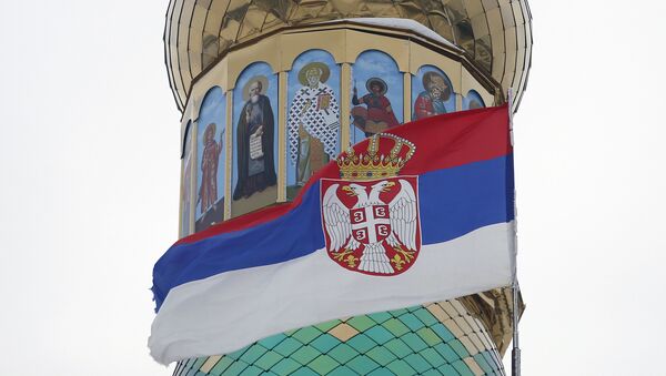 Српска застава на цркви у Банстолу - Sputnik Србија