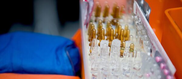 Лекови у кутији за хитну помоћ - Sputnik Србија