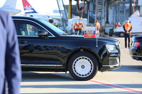 Путинова председничка лимузина у Београду - Sputnik Србија