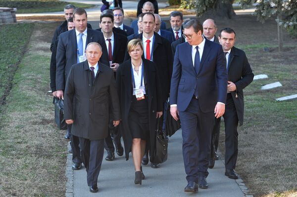 Vladimir Putin i Aleksandar Vučić na Groblju oslobodilaca Beograda - Sputnik Srbija