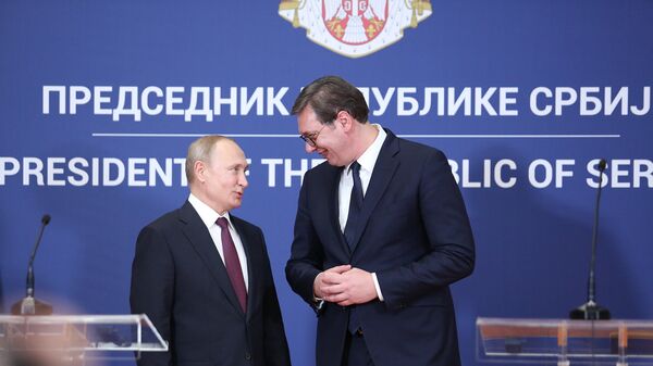 Ruski i srpski predsednik, Vladimir Putin i Aleksandar Vučić, na konferenciji za medije u Beogradu - Sputnik Srbija
