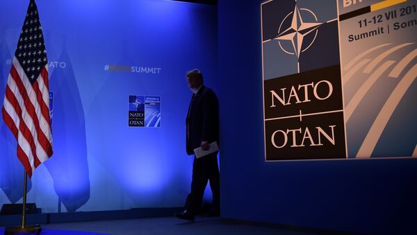 Доналд Трамп у седишту НАТО-а - Sputnik Србија