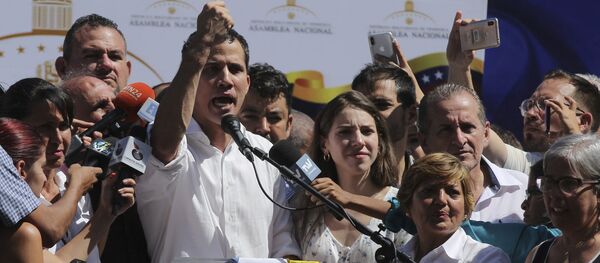 Председник Народне скупштине Венецуеле Хуан Гваидо на митингу у Карабаљеди - Sputnik Србија