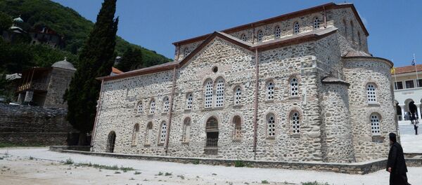 Црква Успења Пресвете Богородице у Кареји на Светој гори - Sputnik Србија